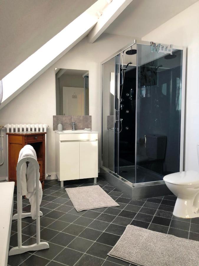 No 6 B&B Landivy Экстерьер фото